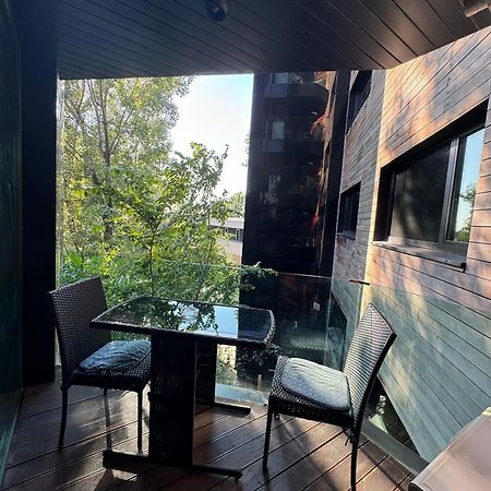 Georgiana Residence Мамая Екстериор снимка